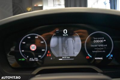 Porsche 911 4 GTS PDK — fotografia 8