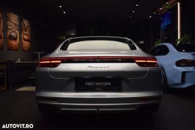 Porsche Panamera 4 — photo 5