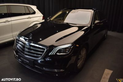 Mercedes-Benz S 560 4MATIC Long Aut. — fotografia 3