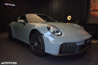 Porsche 911 4 GTS PDK — fotografia 2