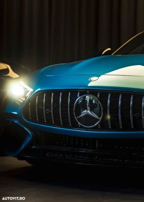 Mercedes-Benz SL 55 AMG 4Matic+ Speedshift MCT 9G — fotografia 3