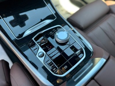 BMW X5 50 e xDrive M Sport — fotografia 14