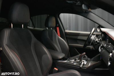 Alfa Romeo Stelvio 2.9 V6 Turbo AWD AT8 Quadrifoglio — fotografia 12