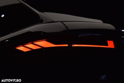 Land Rover Range Rover Sport 3.0 I6 D300 MHEV Dynamic SE — photo 34