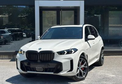 BMW X5 50 e xDrive M Sport — fotografia 2