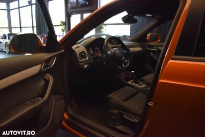 Audi Q3 2.0 TFSI Quattro S tronic — fotografia 6