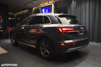Audi Q5 40 TFSI S tronic MHEV — fotografia 4