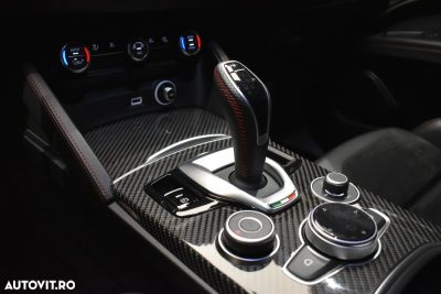 Alfa Romeo Stelvio 2.9 V6 Turbo AWD AT8 Quadrifoglio — fotografia 21