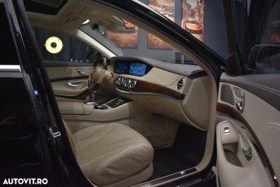 Mercedes-Benz S 560 4MATIC Long Aut. — fotografia 9