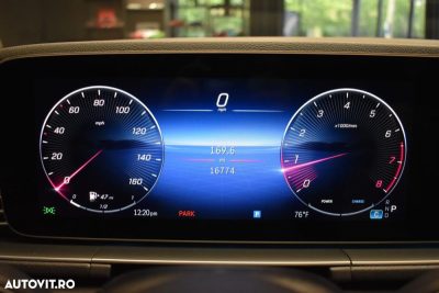 Mercedes-Benz GLE — fotografia 13