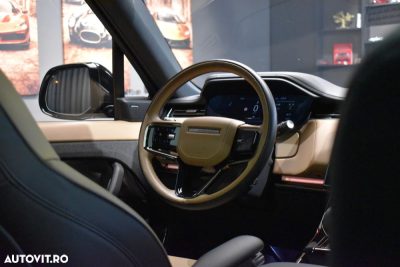 Land Rover Range Rover Sport 3.0 I6 D300 MHEV Dynamic SE — photo 11
