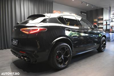 Alfa Romeo Stelvio 2.9 V6 Turbo AWD AT8 Quadrifoglio — fotografia 5